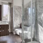 דירה Joivy Delightful Flat With Balcony