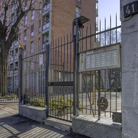 Apartamento Joivy Delightful Flat With Balcony *